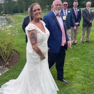 Meet your Posher, Lori